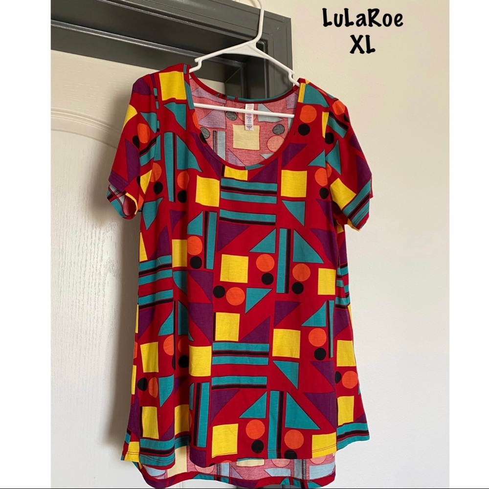 LulaRoe tee